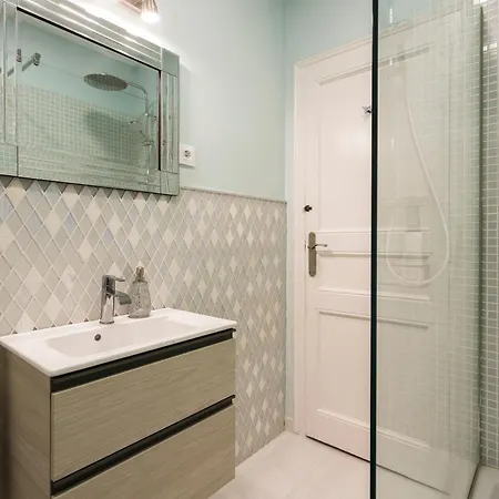 Luxury Y Elegant In The Centre Apartment Barcelona